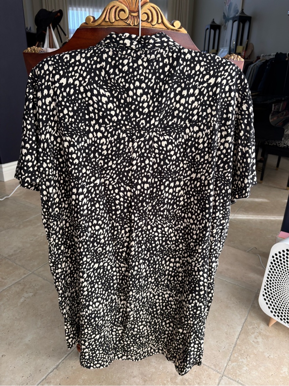 KUSH short sleeve button down shirt or shirtdress - Picture 3 of 6